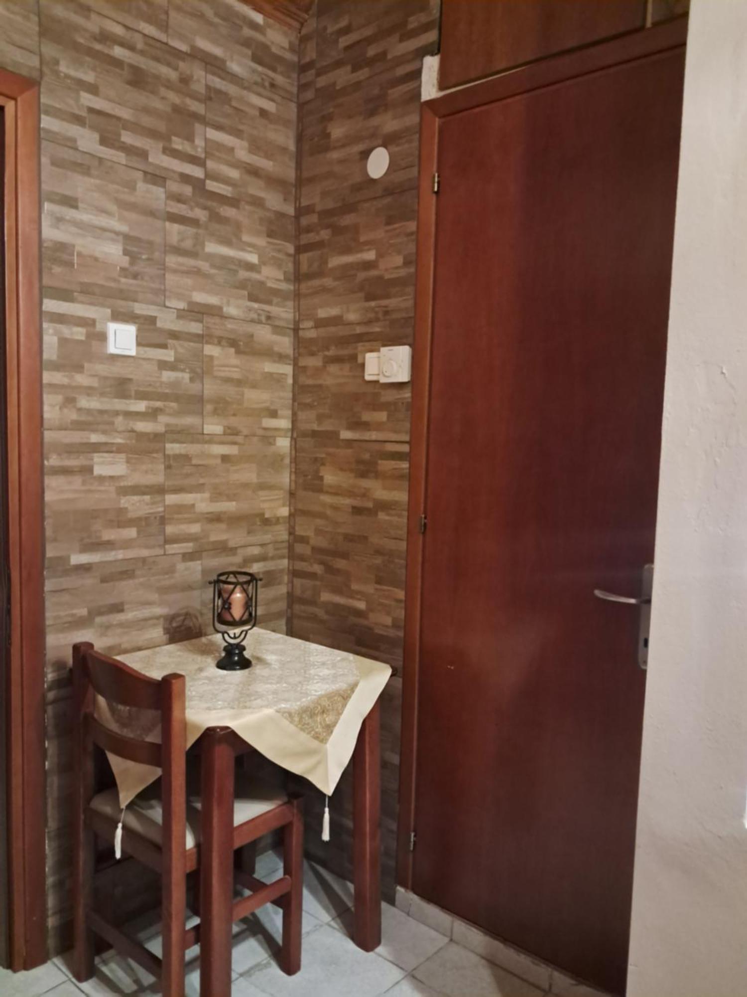 Erodios Guesthouse Káto Loutrákion Eksteriør billede