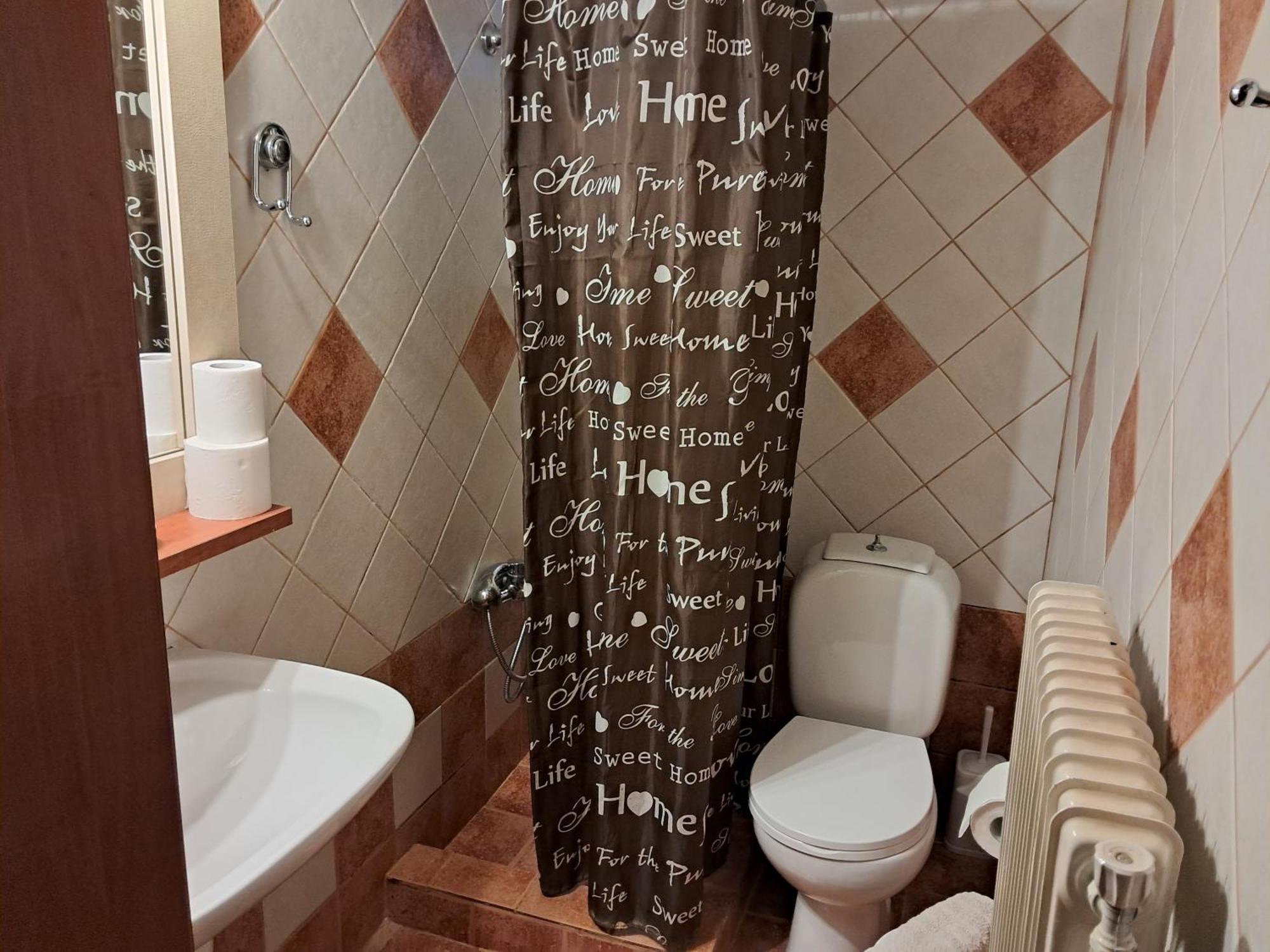 Erodios Guesthouse Káto Loutrákion Eksteriør billede